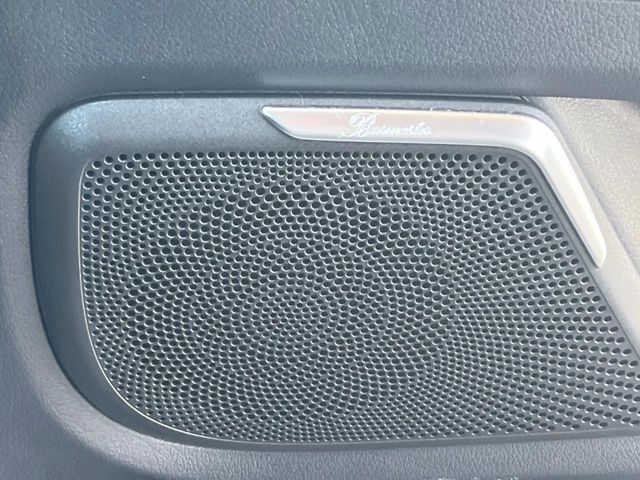 MERCEDES BENZ V class