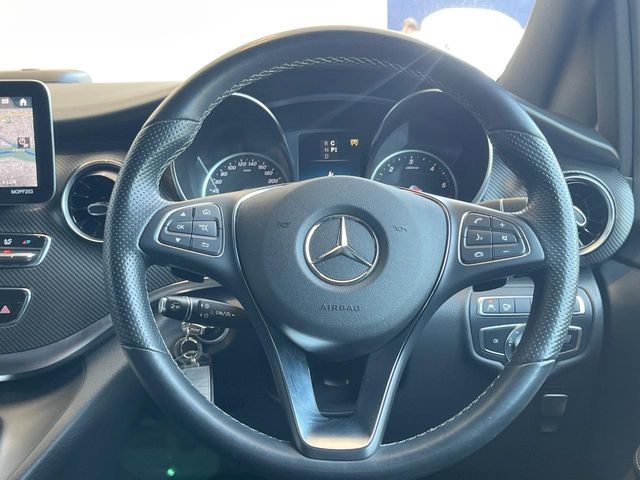 MERCEDES BENZ V class