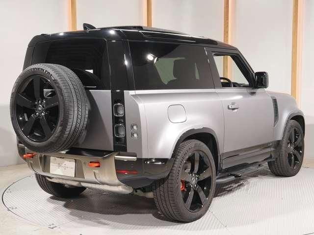 ROVER DEFENDER