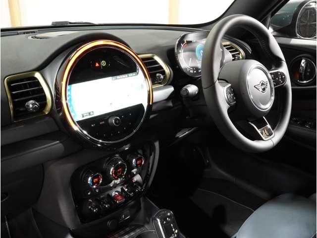MINI COOPER D CLUBMAN