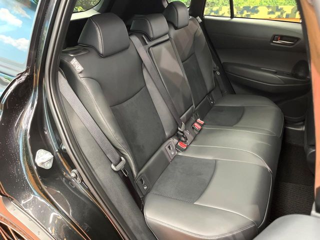 COROLLA CROSS HYBRID