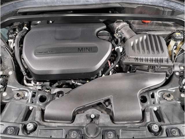 MINI COOPER D CROSSOVER