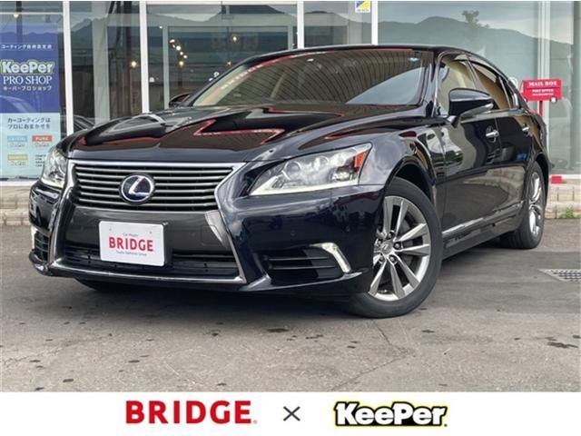 LEXUS LS600h