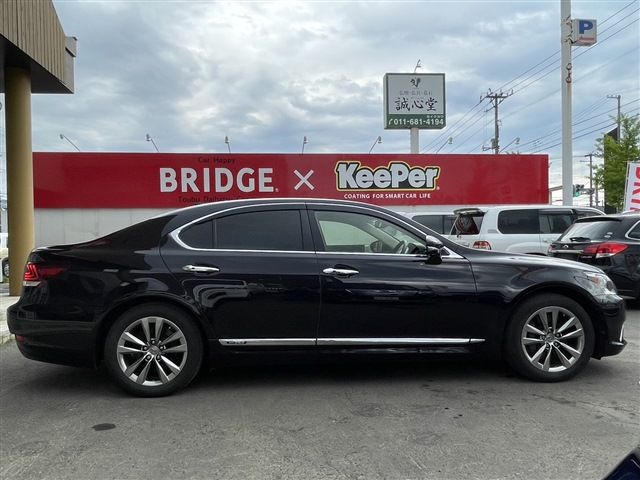 LEXUS LS600h