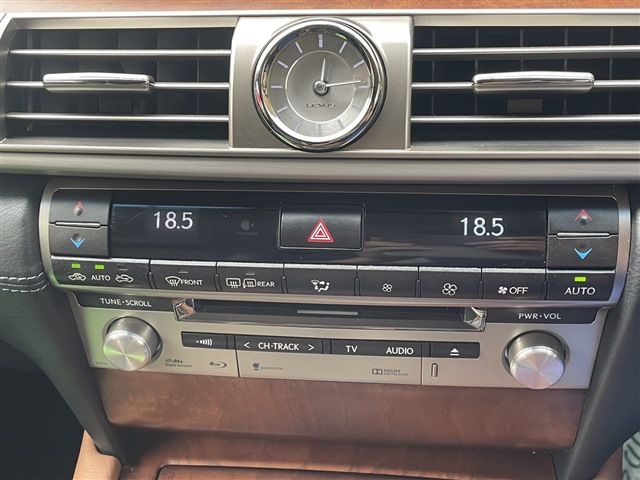 LEXUS LS600h
