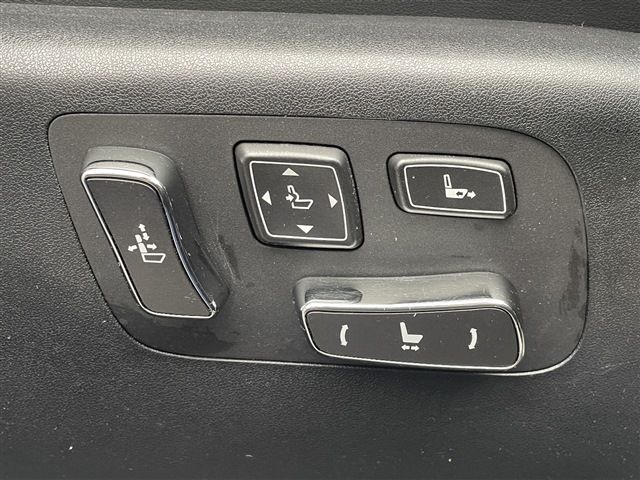 LEXUS LS600h