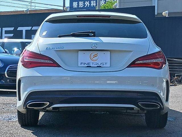 MERCEDES BENZ CLA Shooting Brake