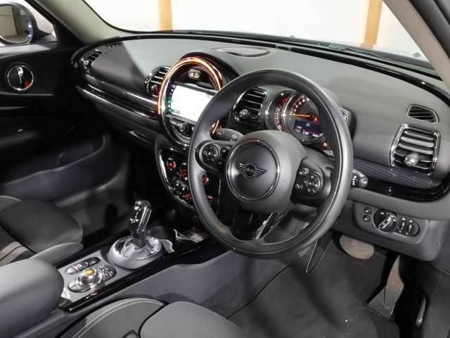 MINI COOPER S CLUBMAN