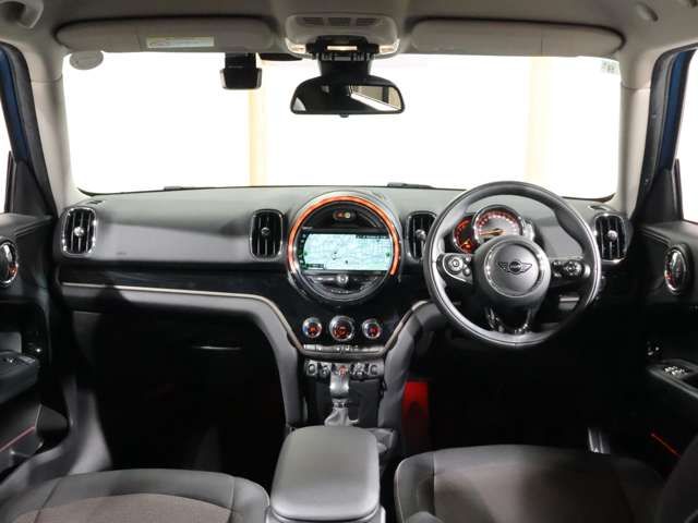 BMW MINI COOPER D CROSSOVER