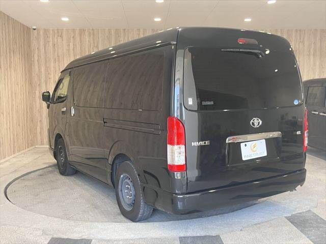 HIACE wagon