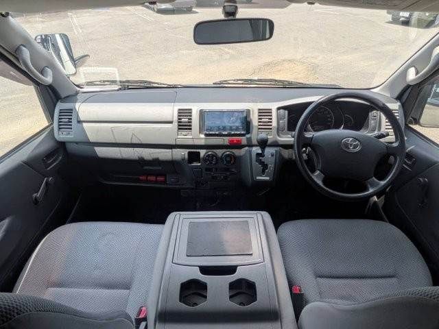 HIACE van 2WD