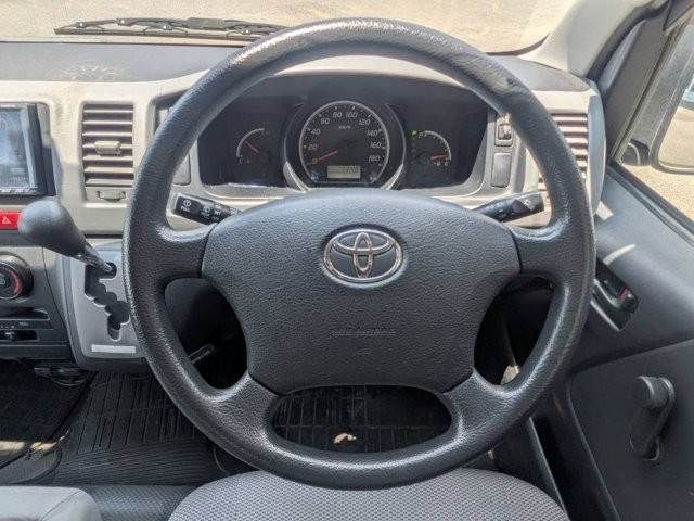 HIACE van 2WD