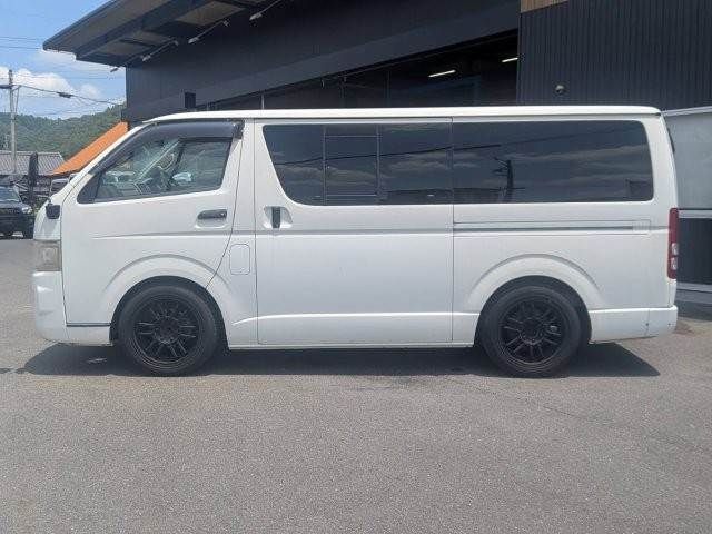 HIACE van 2WD