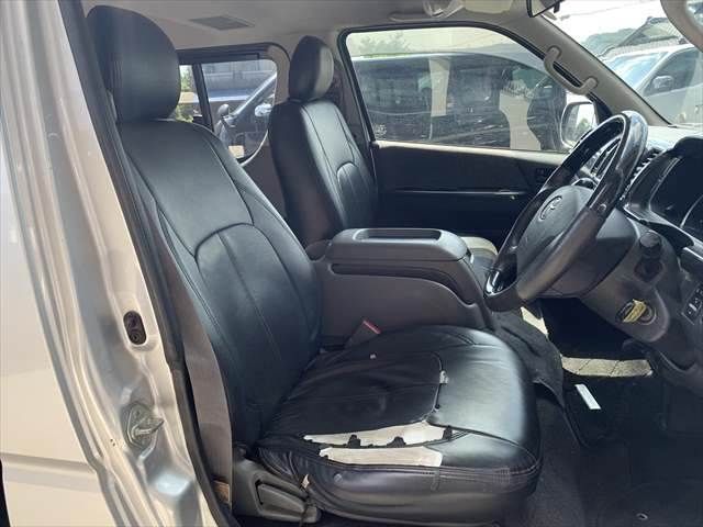 HIACE van 2WD