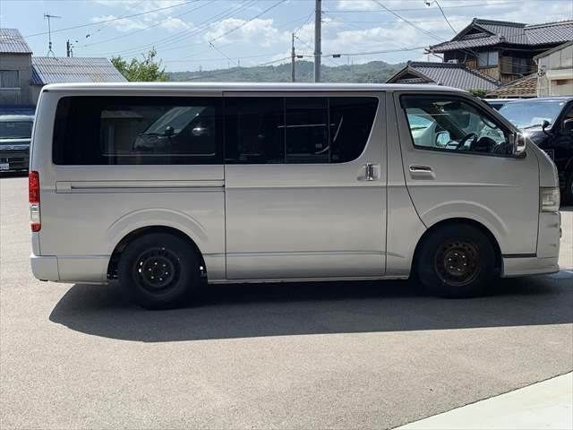 HIACE van 2WD