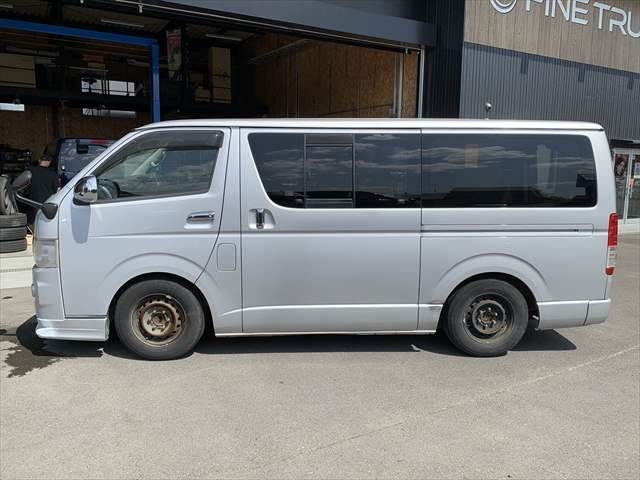 HIACE van 2WD