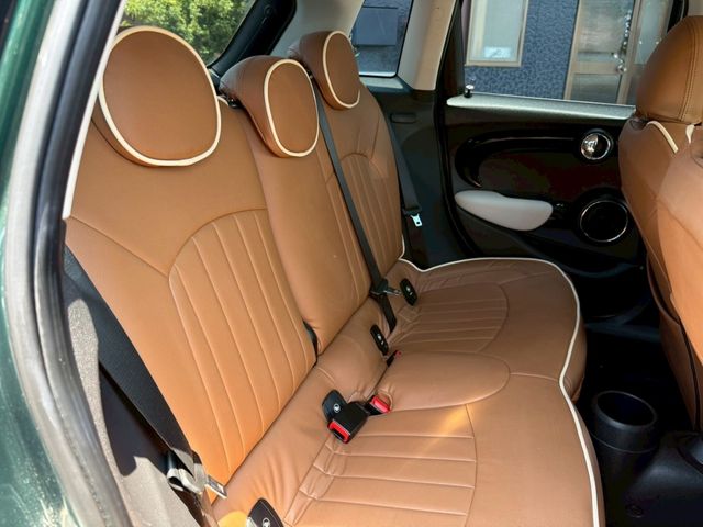 BMW MINI COOPER SD 5DOOR