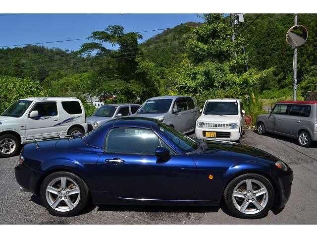 ROADSTER
