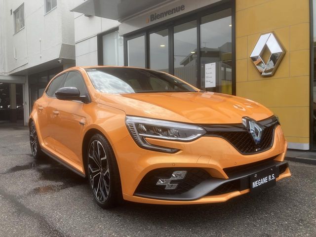 RENAULT MEGANE hatchback