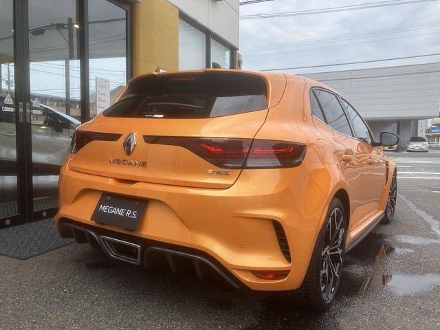 RENAULT MEGANE hatchback