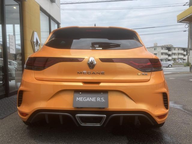 RENAULT MEGANE hatchback