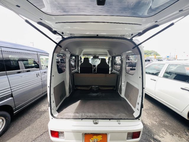 NV100 CLIPPER 4WD