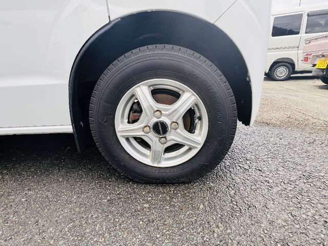 NV100 CLIPPER 4WD