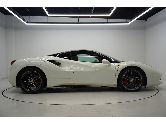 FERRARI 488GTB