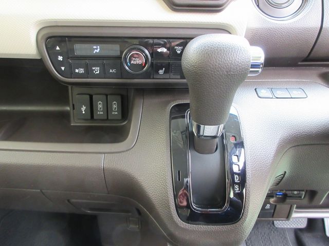 N BOX