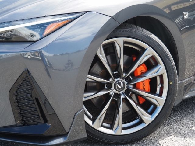 LEXUS IS300h