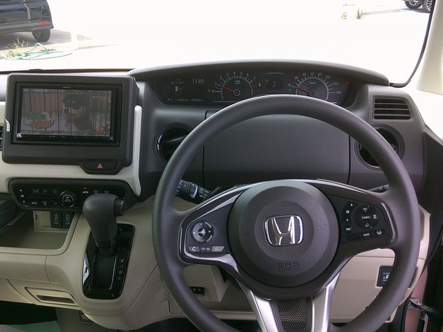 N BOX
