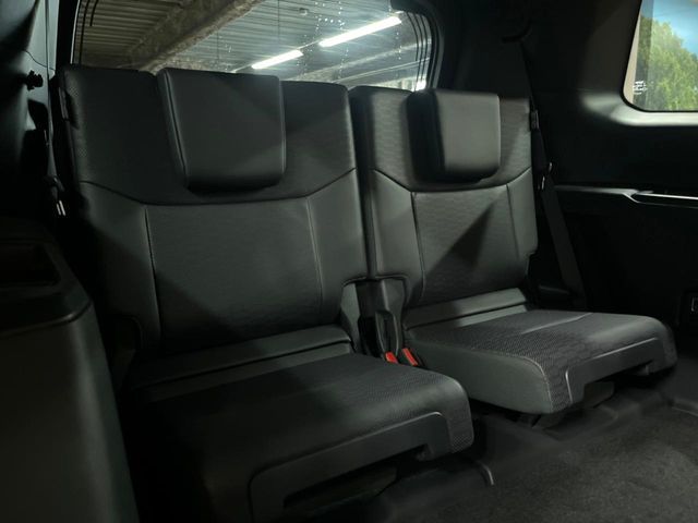 LANDCRUISER 250
