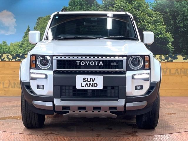 LANDCRUISER 250