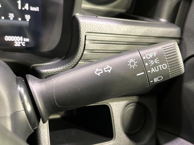 N-VAN