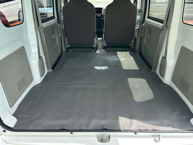MINICAB van