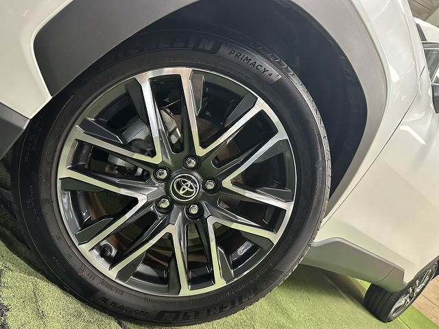 COROLLA CROSS HYBRID