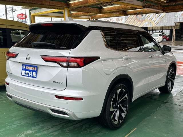 OUTLANDER PHEV