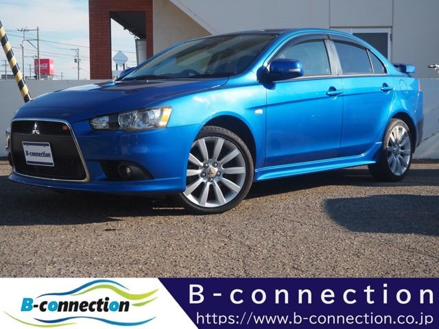 GALANT FORTIS 4WD