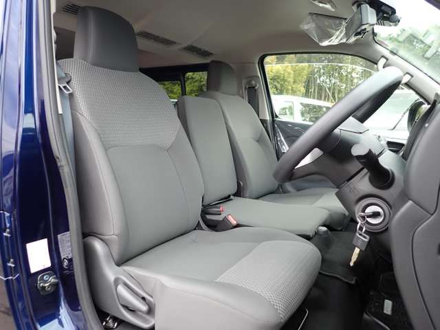 CARAVAN van 1.2t 2WD