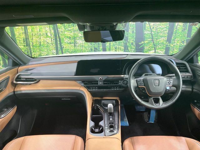 CROWN SPORT