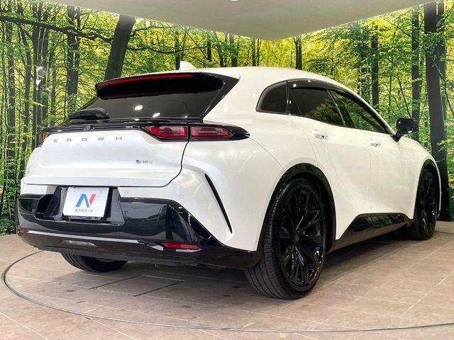 CROWN SPORT
