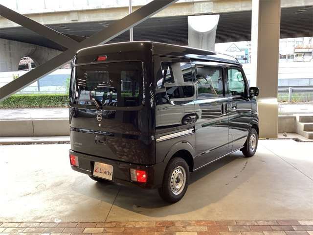 CLIPPER van
