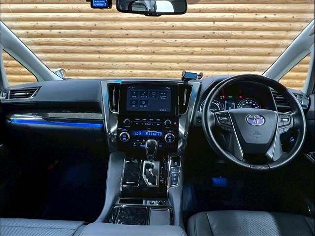 ALPHARD hybrid 4WD