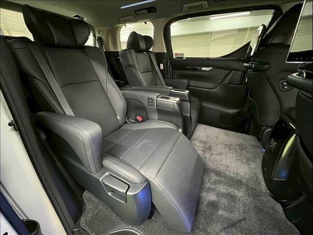ALPHARD hybrid 4WD