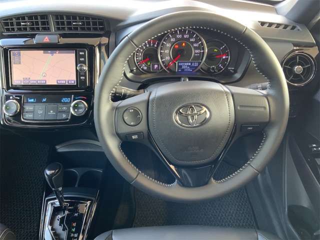 COROLLA FIELDER