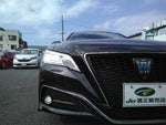 CROWN sedan hybrid