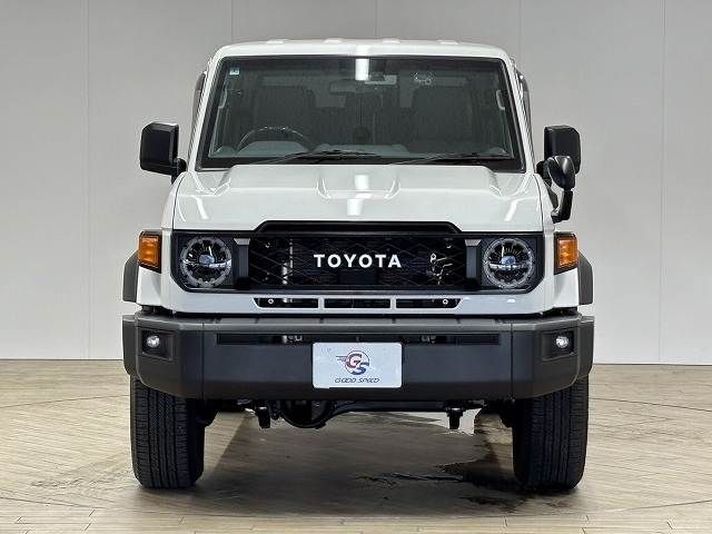 LANDCRUISER 70