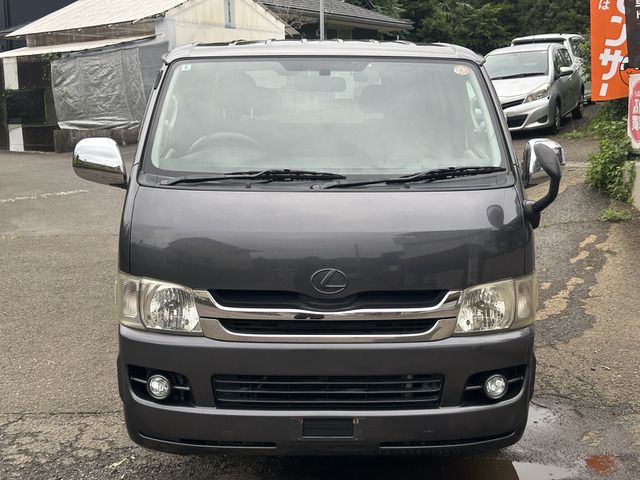 HIACE van 2WD