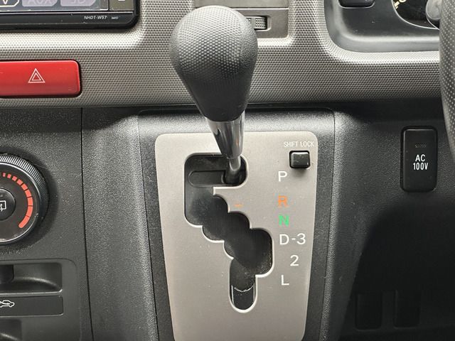 HIACE van 2WD