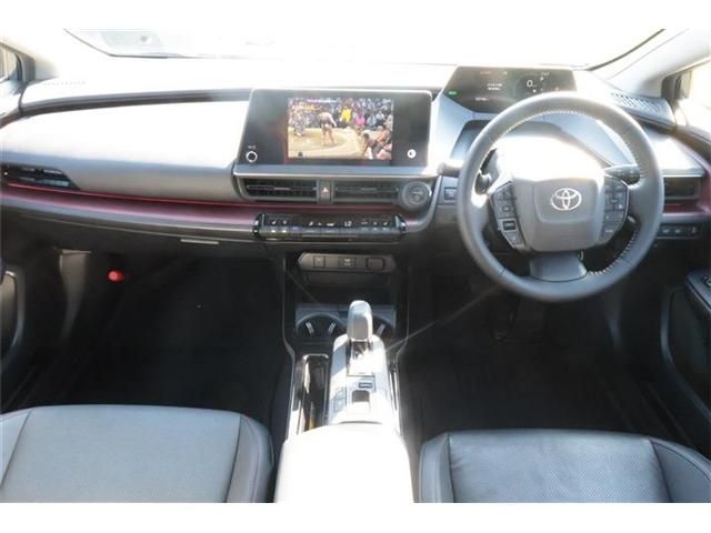 PRIUS 4WD